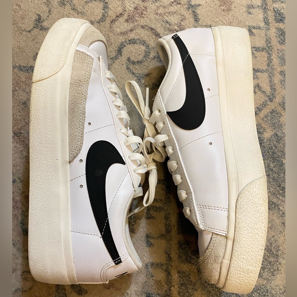 Nike Blazer Low Platform Size 9